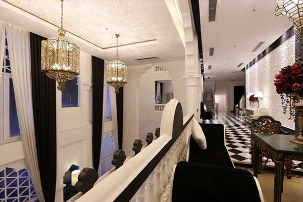 romantic hotels in hcm 15