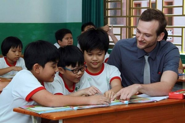 work-permit-vietnam-cover.jpg