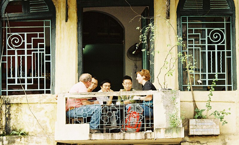 old cafes in hanoi dinh