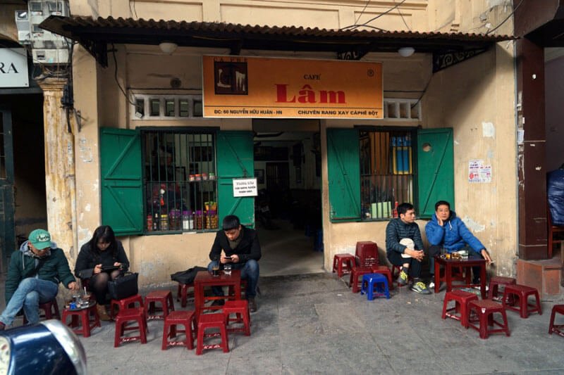 old cafes in hanoi lam